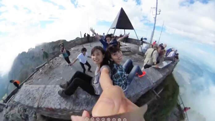 RICOH THETA