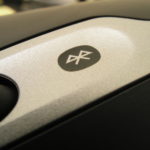 1024px-Bluetooth_logo_on_mouse_from_aside