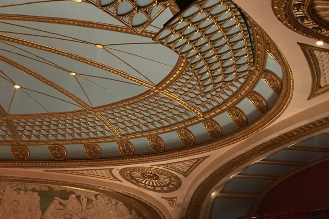 Smallest IoT Sensors Preserve Ceiling at the Royal Opera House